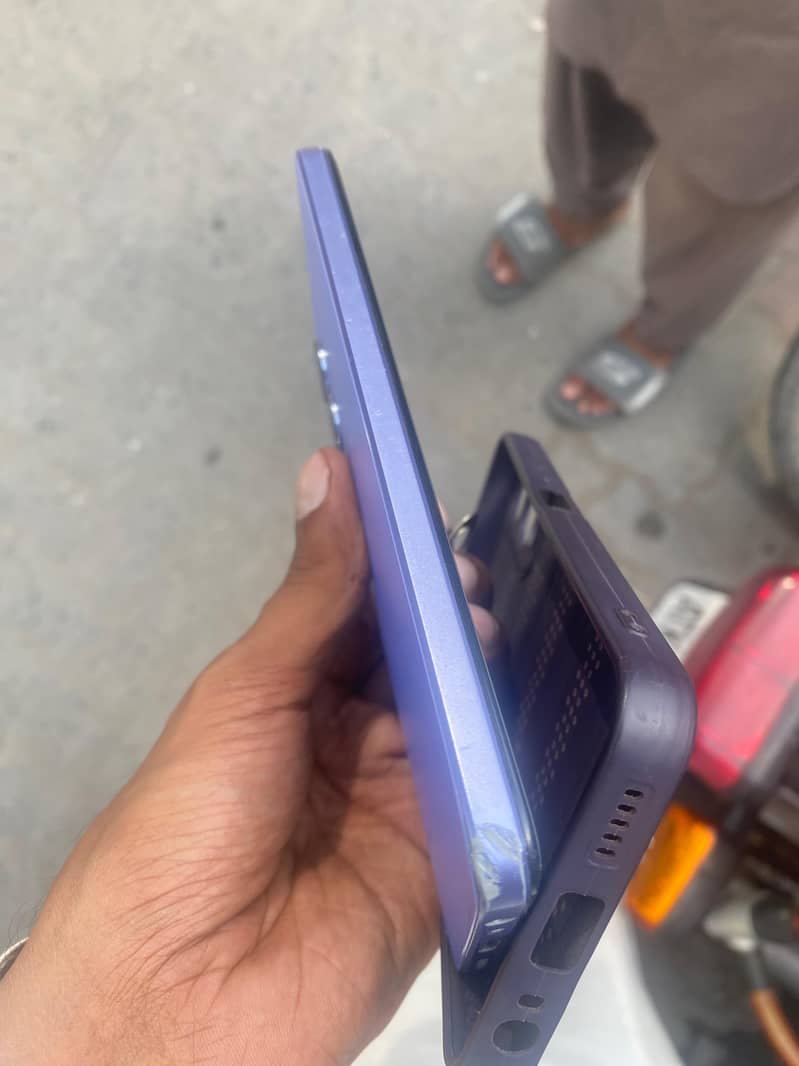 vivo Y17s 6+6/128 3