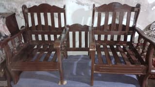 Sofa Set 3 seater with 2 Chairs