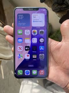 iPhone 11pro max 64 gb