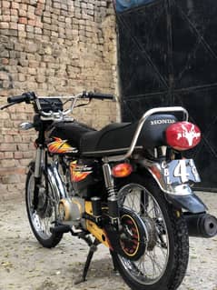 Honda CG 125 black edition 2021 reg 2022