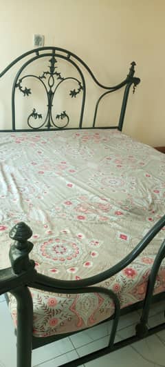 iron double bed for sale