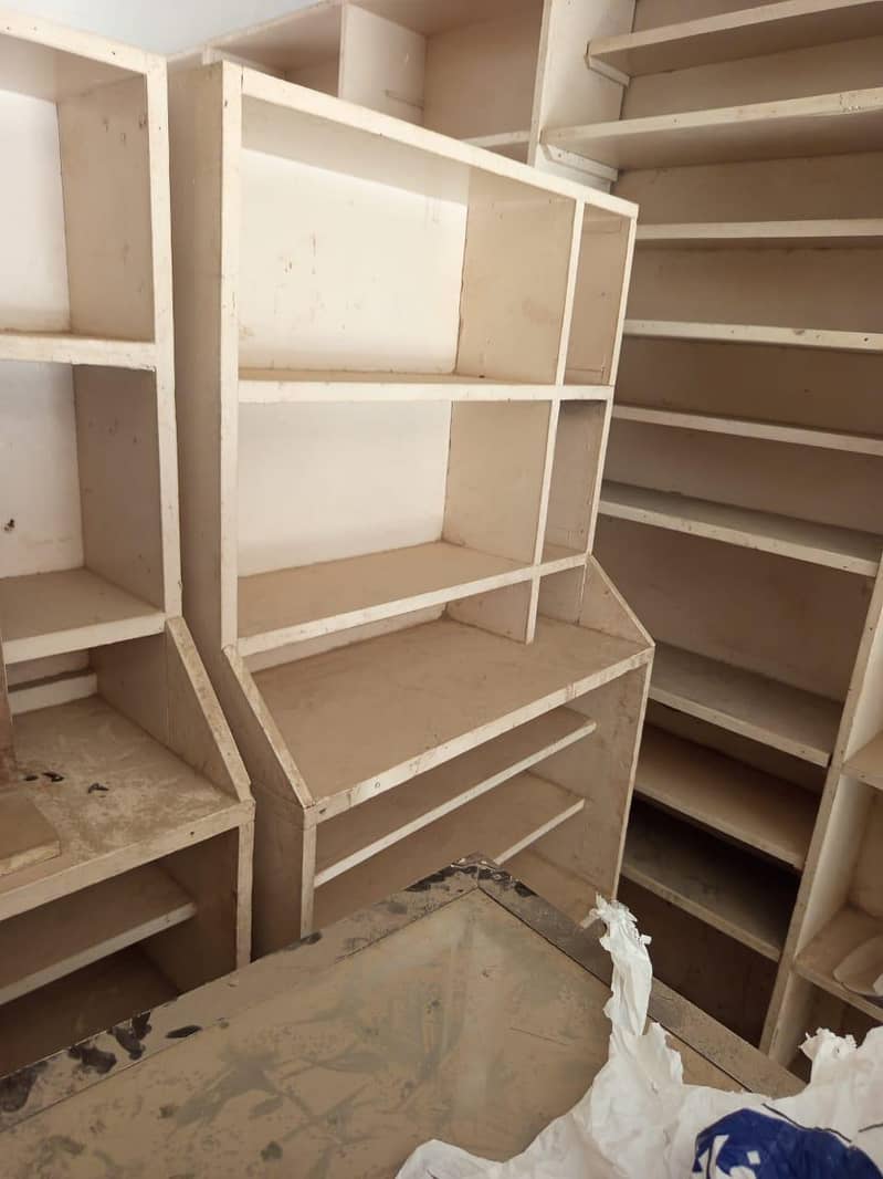 RACK DIFFERENT SIZES 0