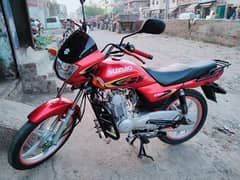 bhai bik bikul saf halat manhay bhot kam chaly hai bikul ok hay