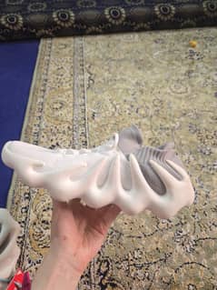 Yeezy-style ,FLORINA ,lightweight shoes