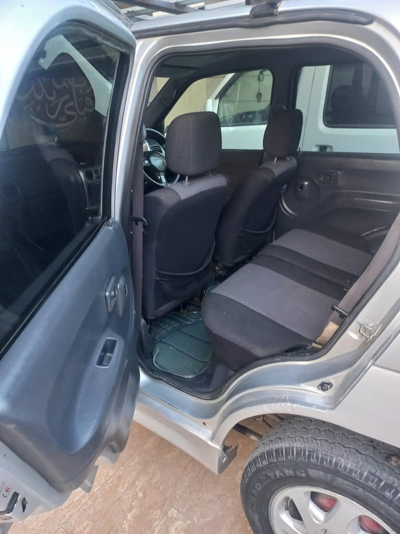 Daihatsu Terios Kid 9