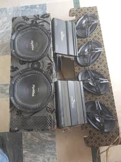 2 woofers 2 amplifier 4 speakers with boxes
