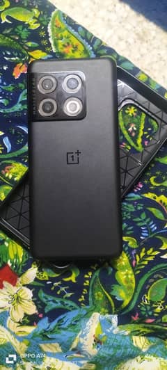 one plus 10pro 5G 12/256 gb duel sim