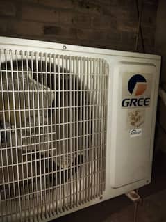 Gree 1.5 ton Inverter Air Conditioner