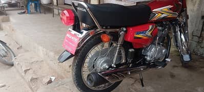 Honda CG 125 2025