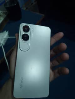 Vivo y200 10/10 condition  10 month worunty mai . 03477178796whatsap