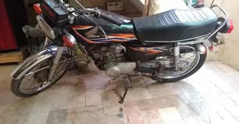 Honda 125 CG 2018 model for urgent sale
