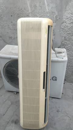 LG AIR CONDTIONRS