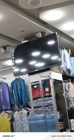 LED 40 inch