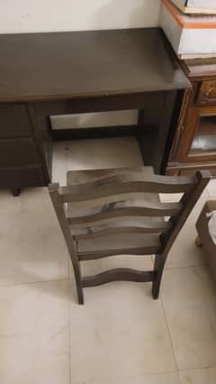 Solid wood study table and chair