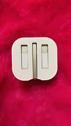 Apple  Adapter Original  Apple 20W USB-C Power Adapter  Fast Charging,