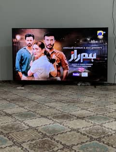Samsung 70 inch model RU7100 Flat Samsung Smart 4k UHD TV