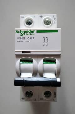 breaker  simple dc 32 . . 03132821290