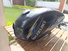 Suzuki GS 150 SE genuine Fuel tank