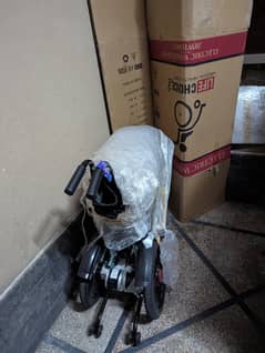 Selling Box open Electric Wheelchair in 10/10 condition