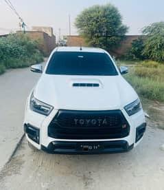 Toyota Hilux Revo