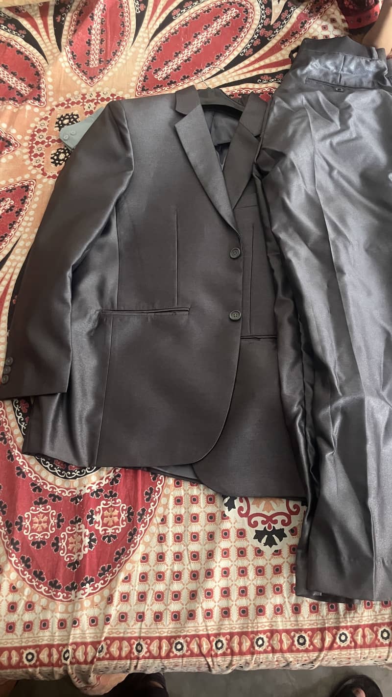 3 Piece 8