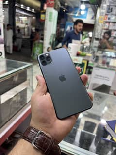 iPhone 11 pro max 256 Gb pta approved.