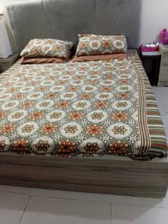 Bedroom set