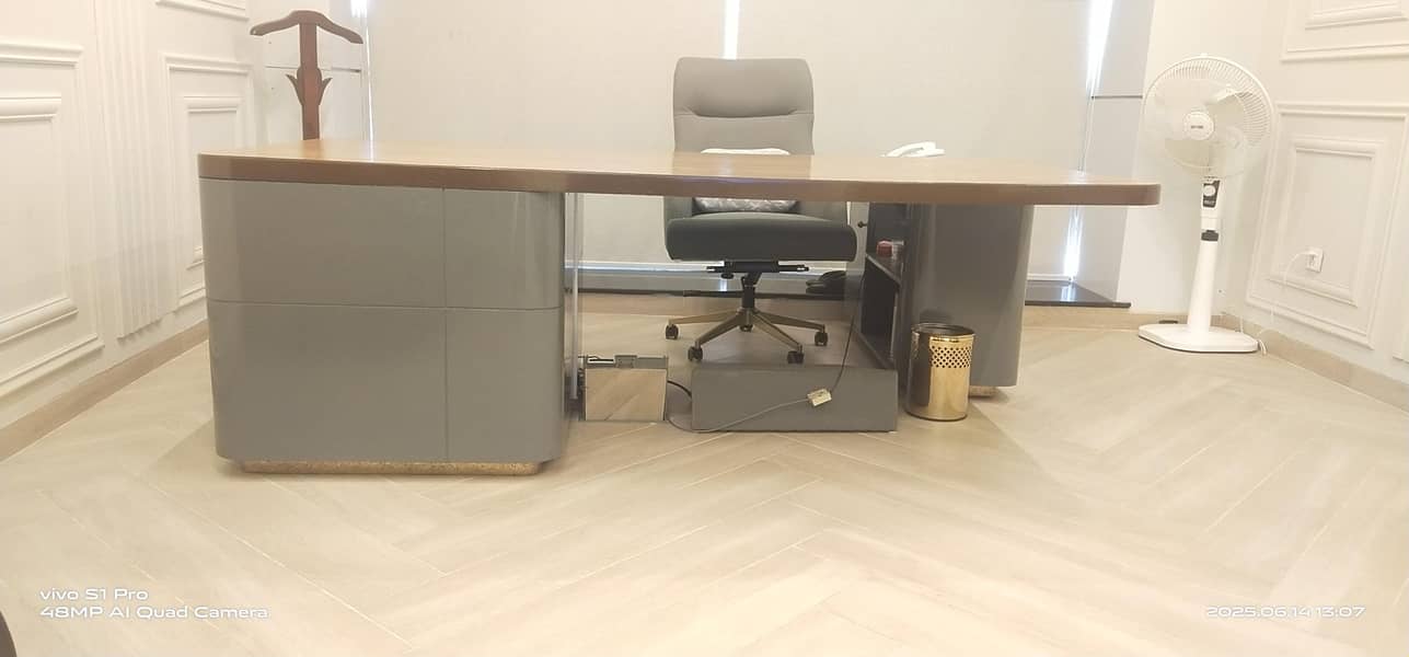 Office Executive Table with side table 5