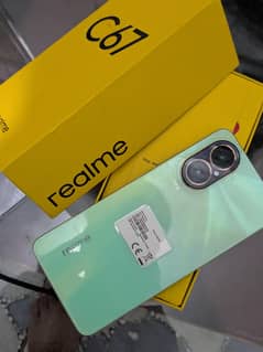 realme