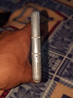 LG