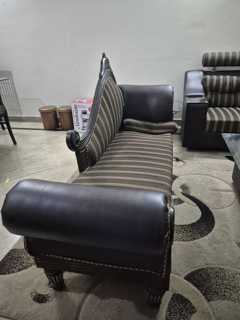 sofa set 3 21 and with one setty and 3 tables 03058749900 0
