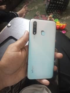 Vivo y 19 4/128