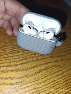 AirPods Pro - Original | Full Box | 10/10 Condition