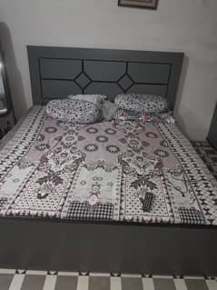 BED WITH MATRESS