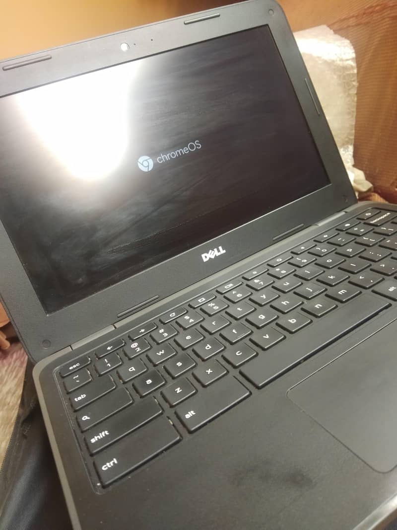 with box and original charger 10/10 condition with box 5