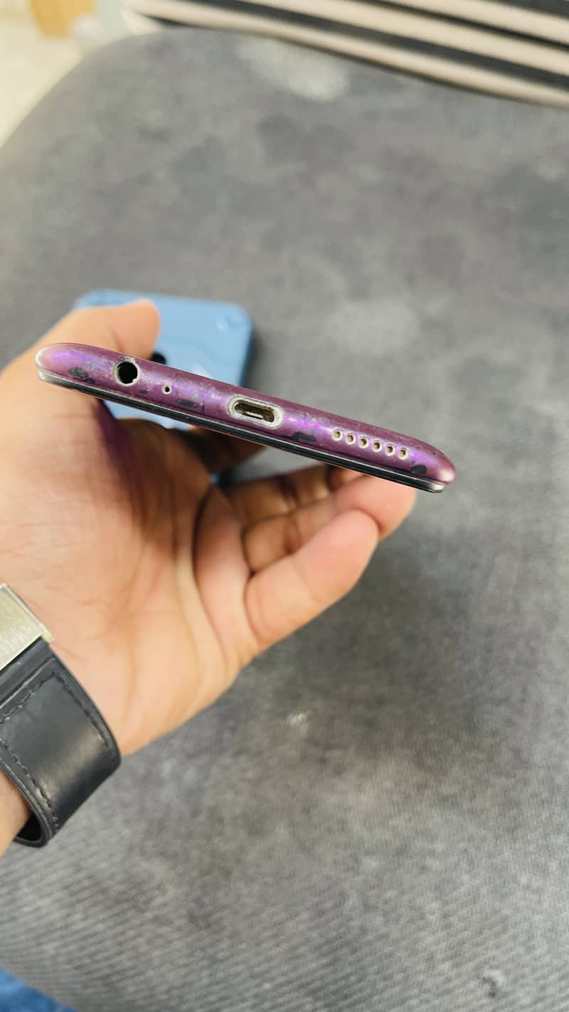 Tecno spark 4 with box 3