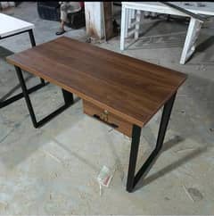 Office Computer Table 5x3 fits contact us WhatsApp 0,337/0771/018