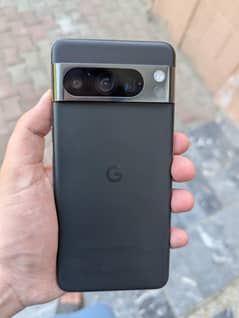 Google Pixel 8 Pro