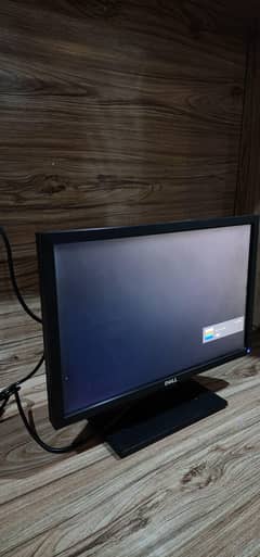 DELL 24 inch 1080 LED Monitor ideal for personal use 10/10 condition