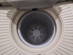 spinner machine . dryer