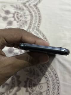 I phone 11 pro jv 64 gb