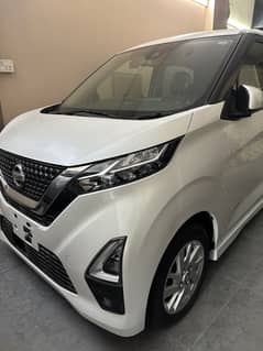 Nissan  days highway star