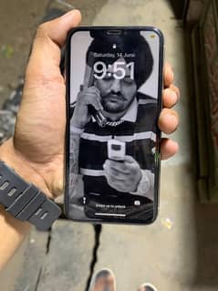 IPhone X 64Gb Pta Approved Box And Charger