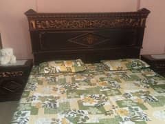 Chinioti bed/Side tables