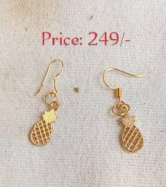 Golden Stylish Earring