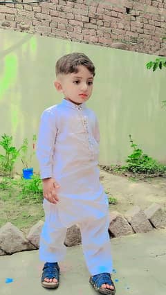 baby sitter and office