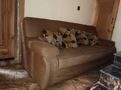 Sofa set for sale Urgently