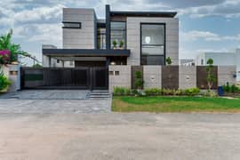 Modern Design 1 Kanal Top Class Luxurious House For Rent