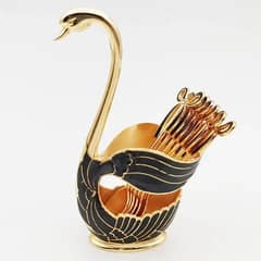 Elegant Swan Figurines & Luxury Ornaments in Pakistan - Premium Home