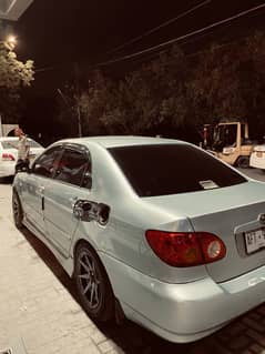 Toyota Corolla SE Saloon